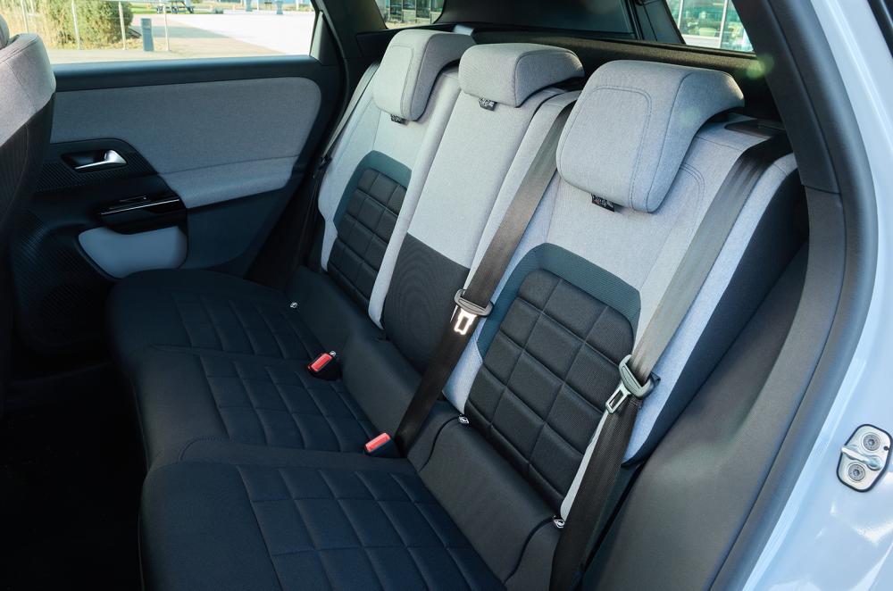 Citroën ë-C5 Aircross rear seats