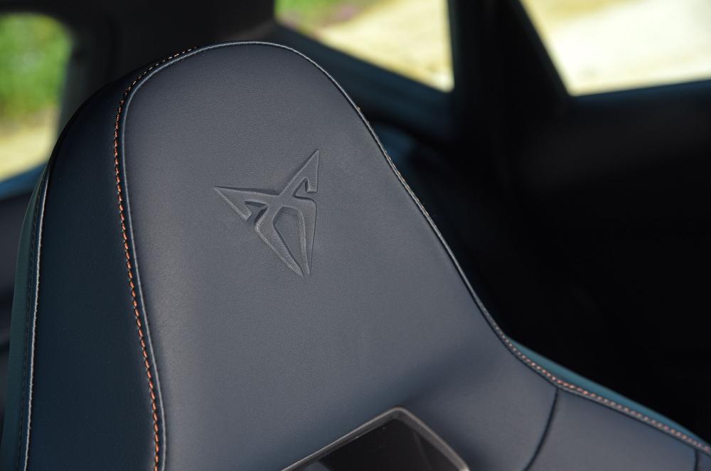 Cupra Ateca interior seat detail
