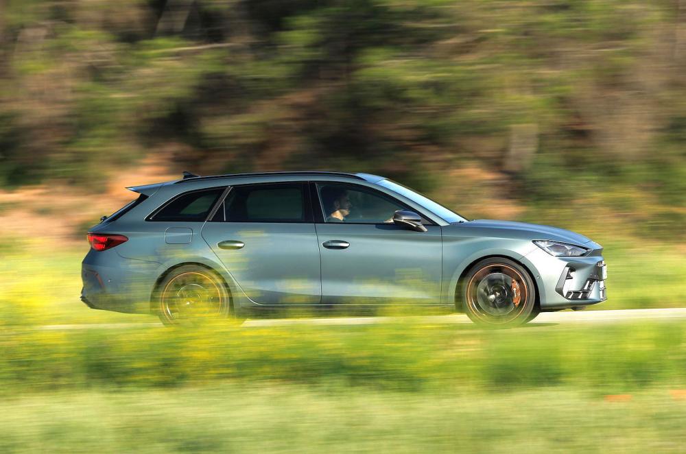 Cupra Leon Estate right driving