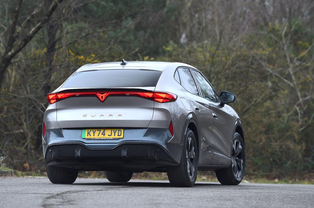 Cupra Tavascan rear cornering