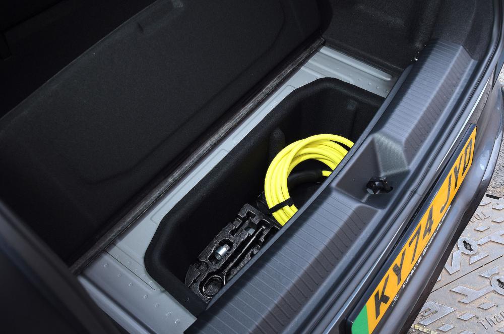 Cupra Tavascan rear interior vents