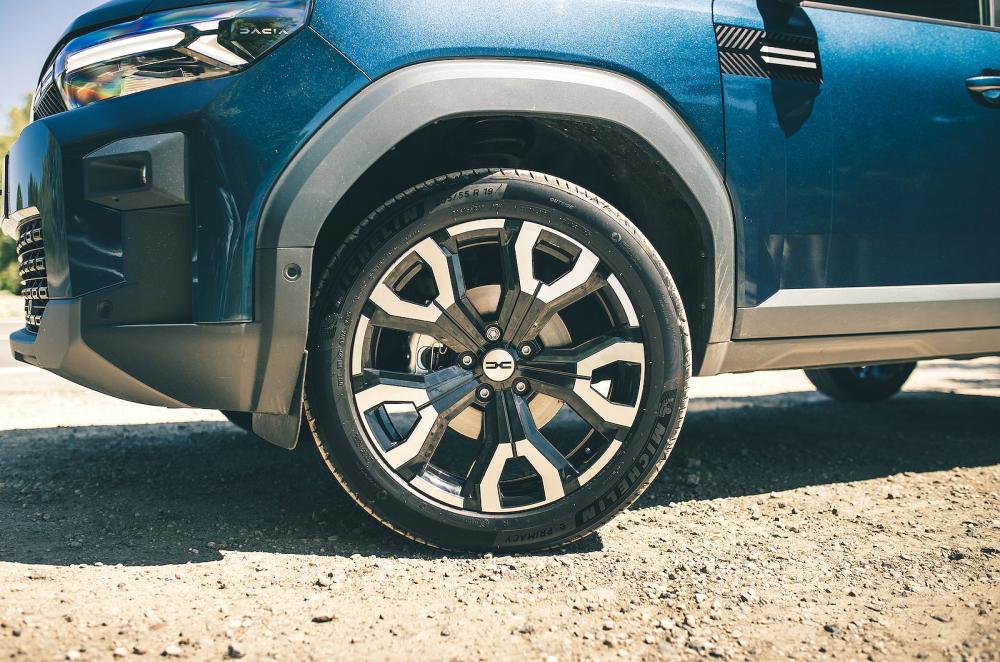 Dacia Bigster alloy wheel