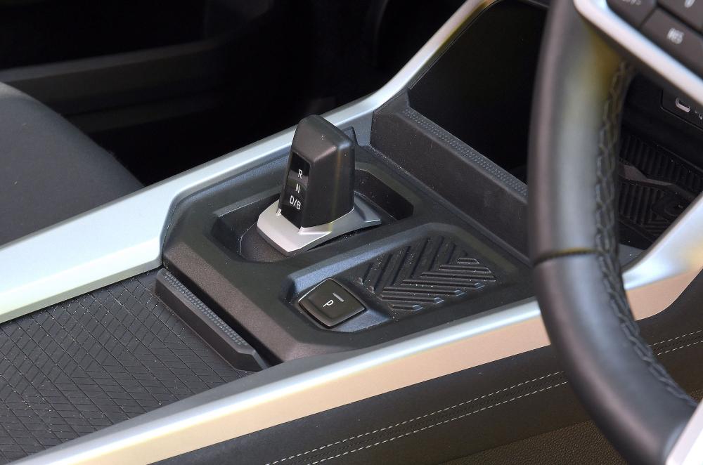 Dacia Bigster gear selector