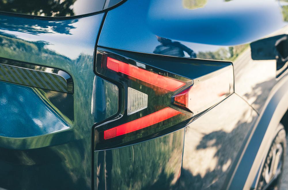 Dacia Bigster rear lights