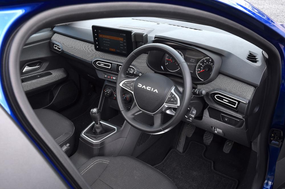 Dacia Sandero dashboard