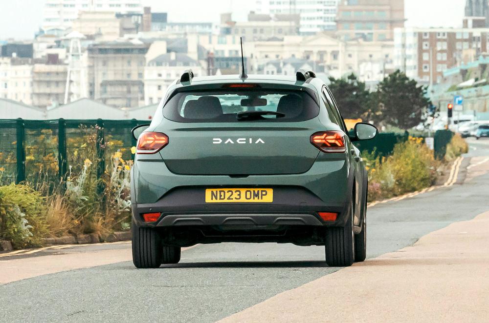 Dacia Sandero Stepway rear driving