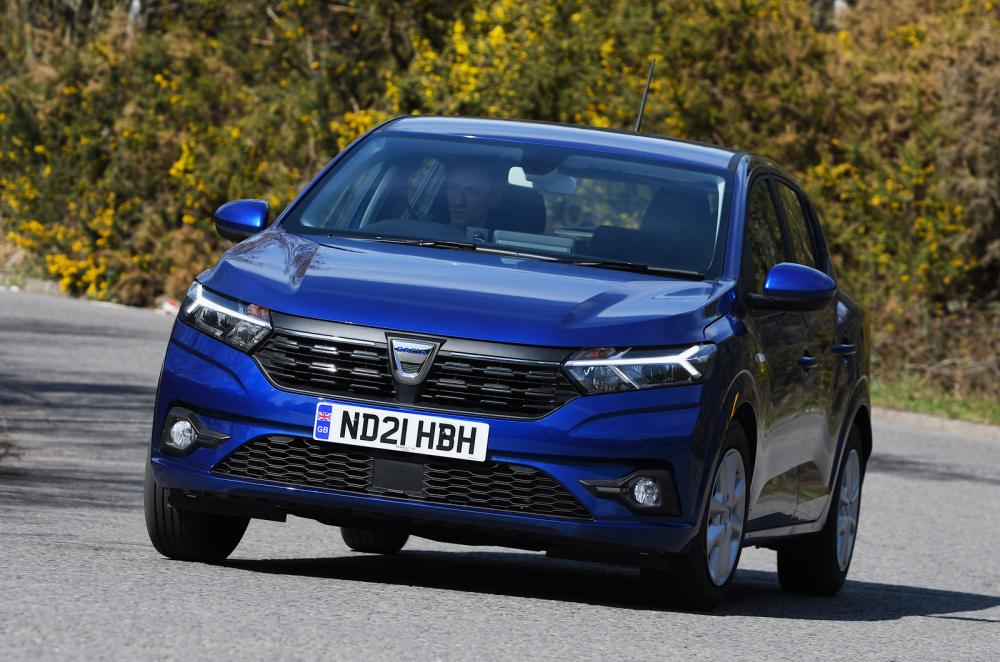 Used Dacia Sandero 2021-present front driving