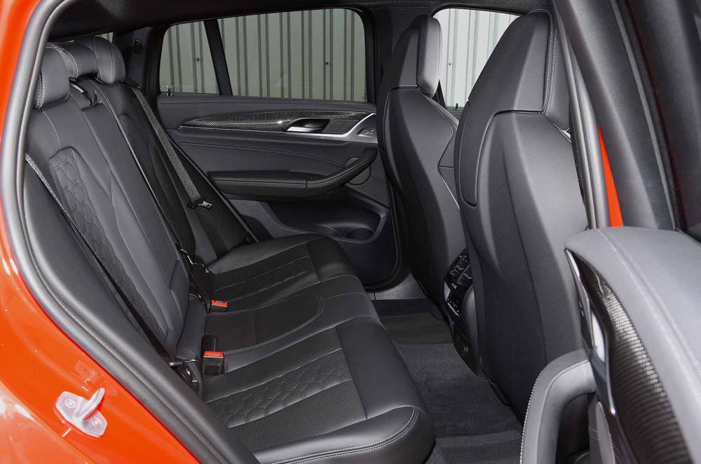 Honda HR-V 2019 rear seats