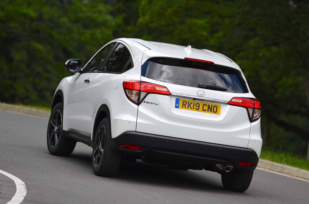 Honda HR-V 2019 rear tracking shot