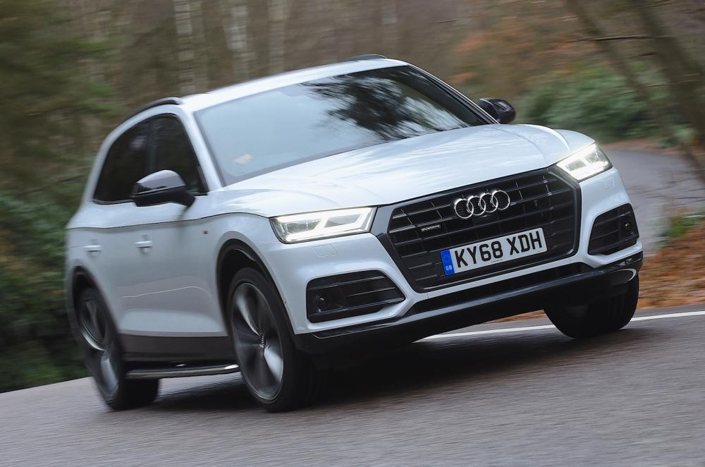 Porsche 911 Targa 2020 front boot