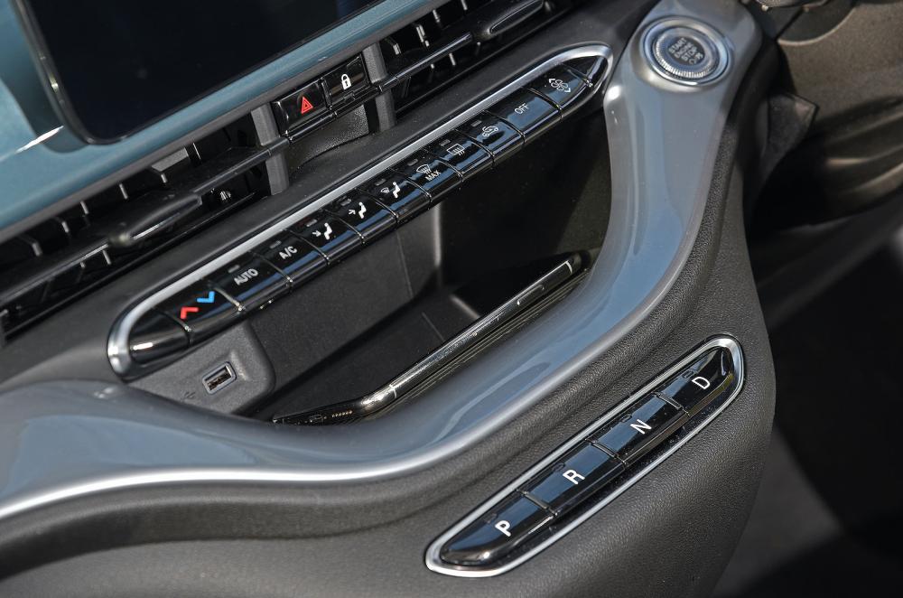 Electric Fiat 500 interior detail