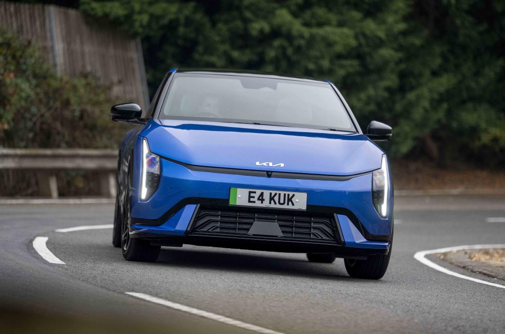 Kia EV4 hatchback front dynamic