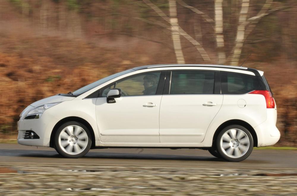 Peugeot 5008 MPV (09 - 16)