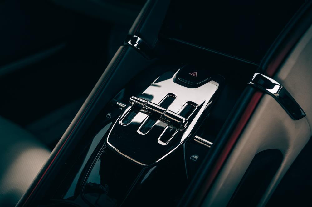 Ferrari Roma 2021 interior detail