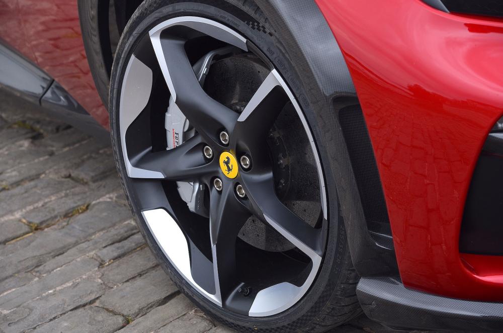 Ferrari Purosangue alloy wheel