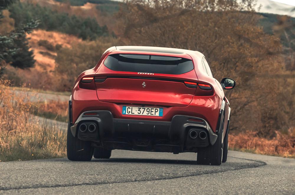 Ferrari Purosangue rear cornering