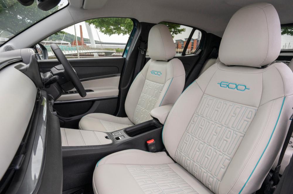 Fiat 600e front seats