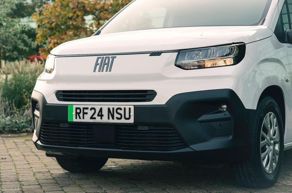 Fiat E-Doblo front detail