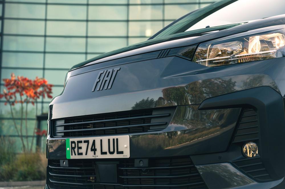 Fiat E-Scudo front detail