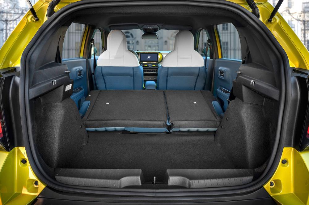 Fiat Grande Panda Electric boot open seats down