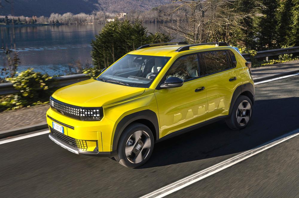 Fiat Grande Panda Electric left driving