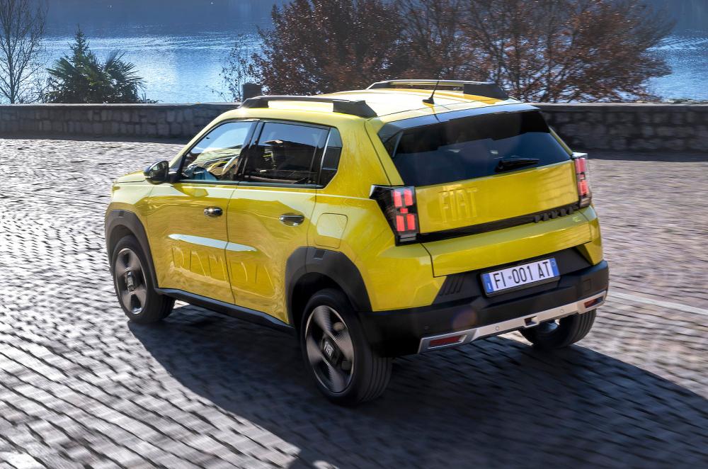 Fiat Grande Panda Electric rear left driving