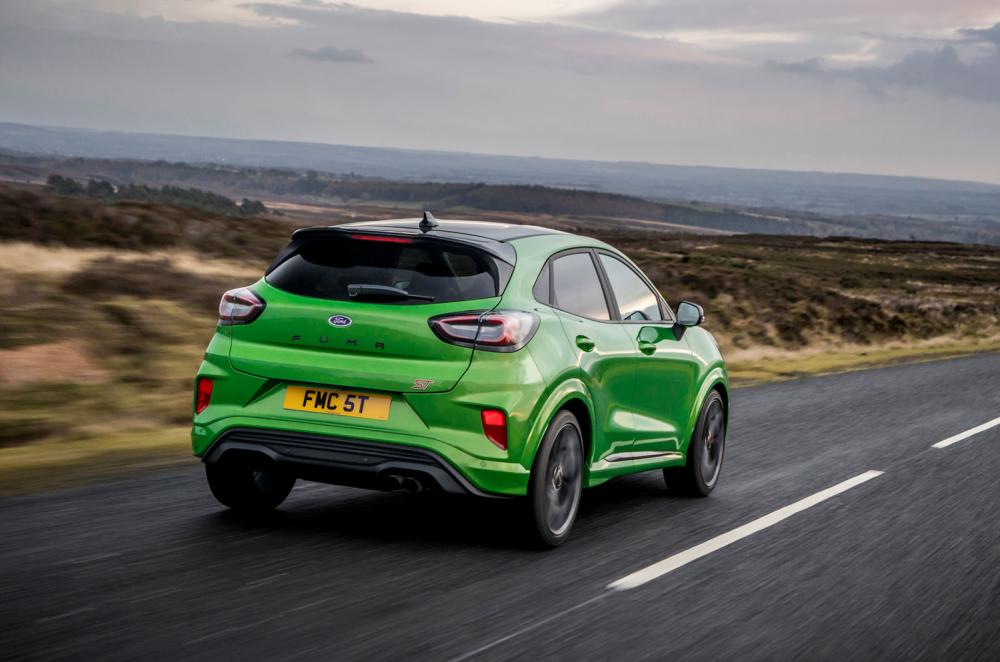 Ford Puma ST 2022 rear tracking