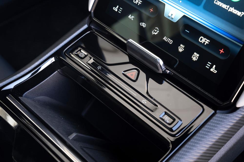 Ford Capri air-con controls