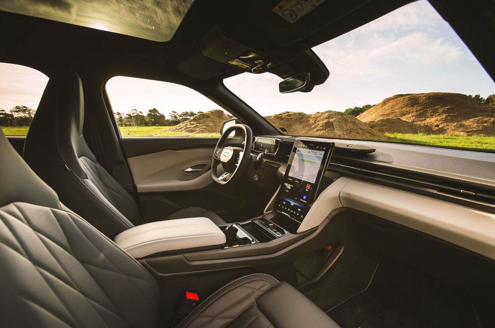 Ford Capri dashboard