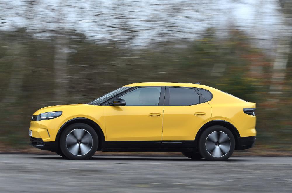 Ford Capri left driving