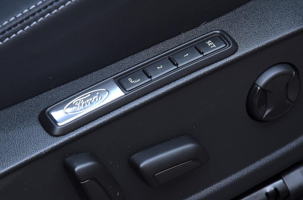 Ford Capri seat controls
