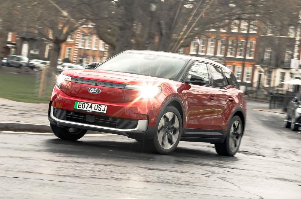 Ford Explorer front cornering