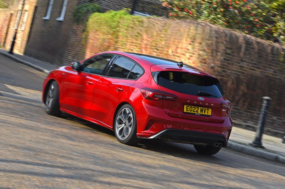 Ford Focus rear cornering