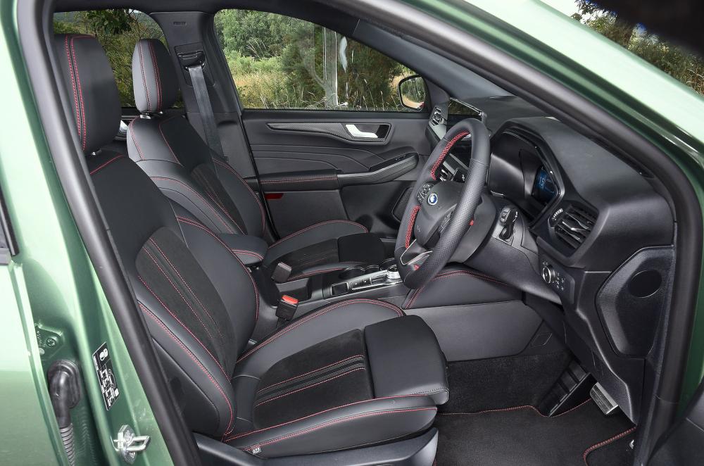 Ford Kuga front seats