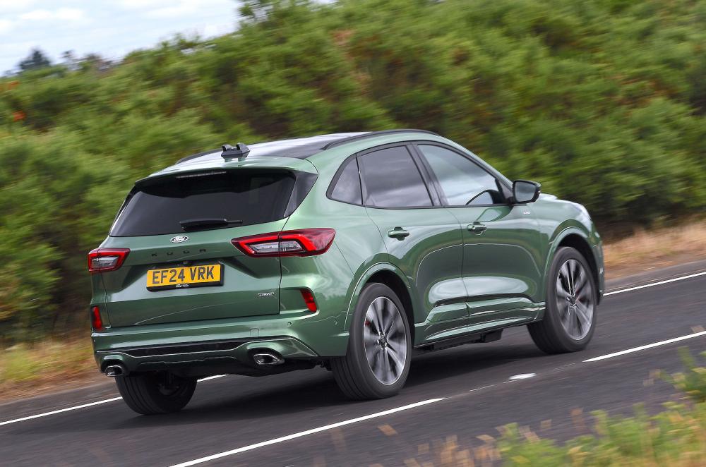 Ford Kuga rear right driving