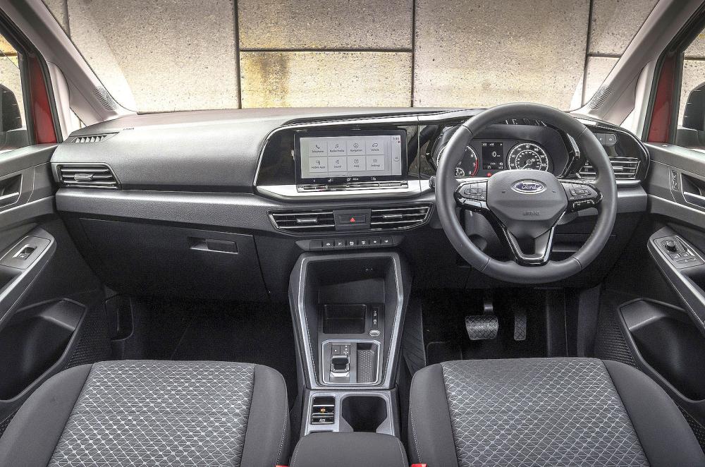 Ford Tourneo Connect interior dashboard