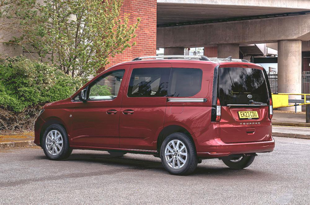 Ford Tourneo Connect rear left static