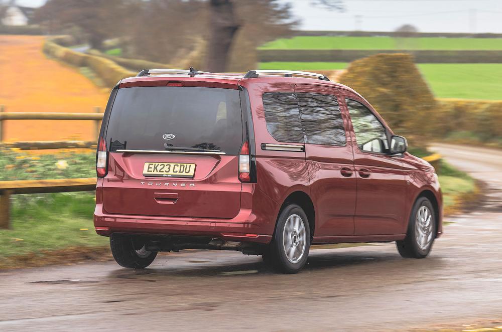Ford Tourneo Connect rear right driving