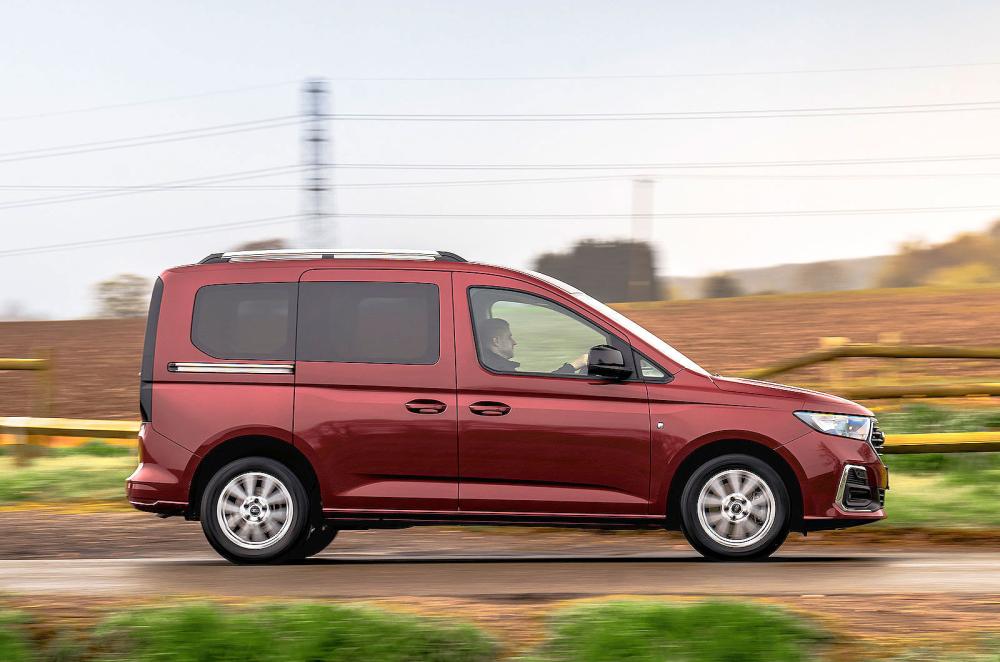 Ford Tourneo Connect right driving