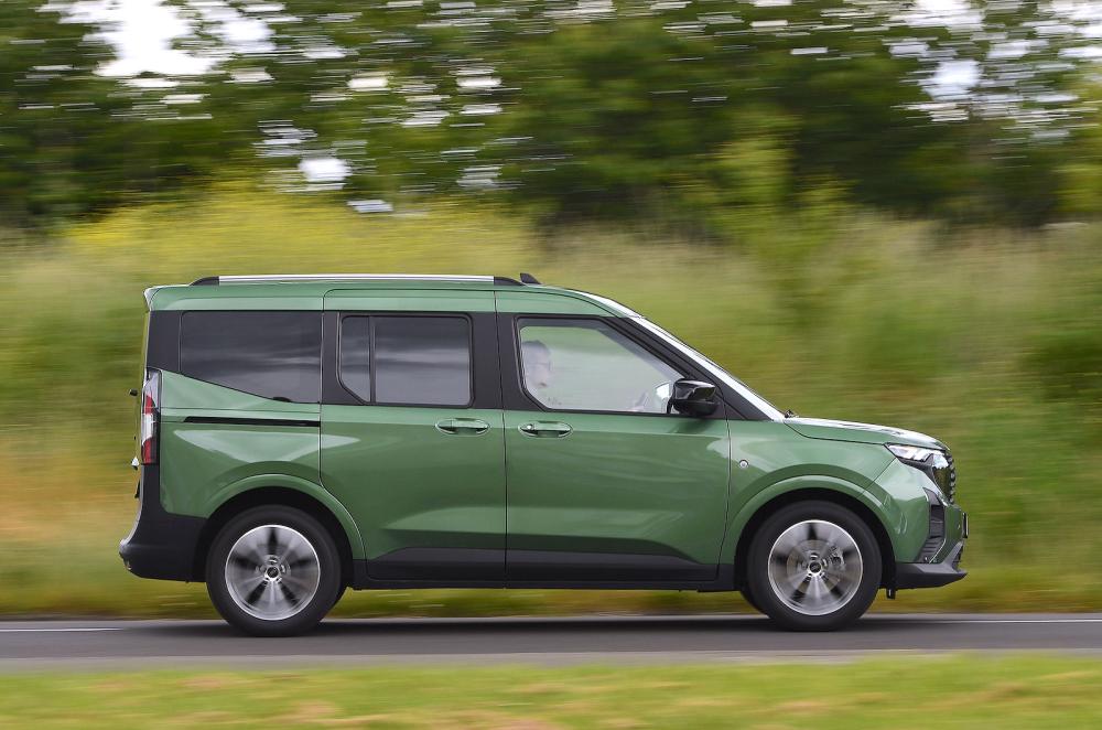 Ford Tourneo Courier right driving