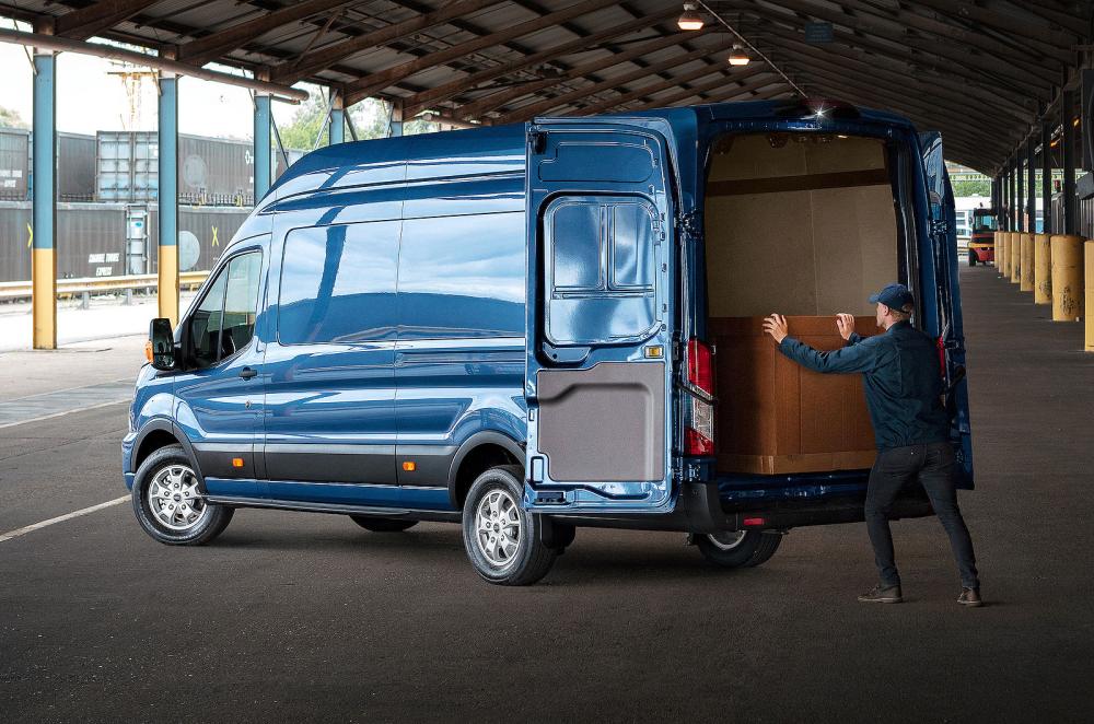 Ford Transit rear left static