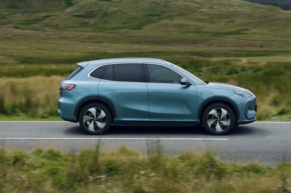 Geely EX5 driving side profile