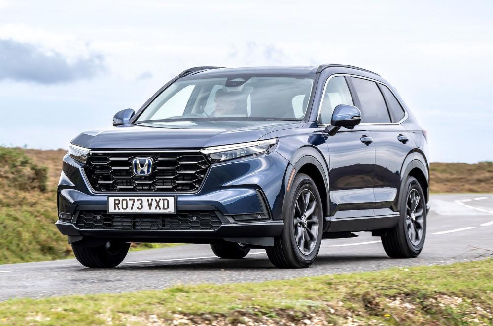 Honda CR-V front cornering