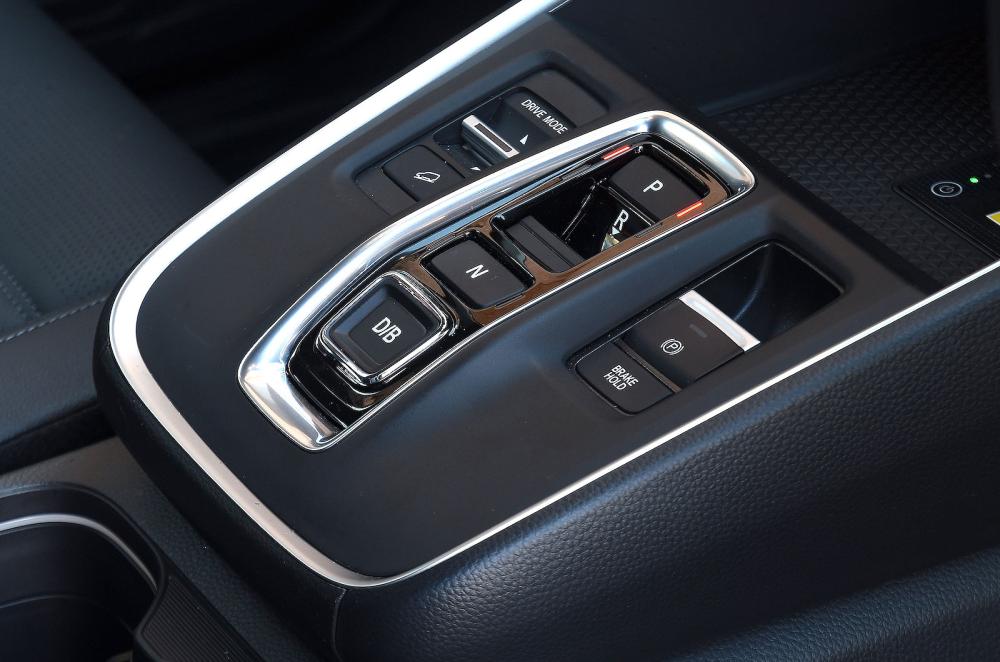 Honda CR-V interior detail