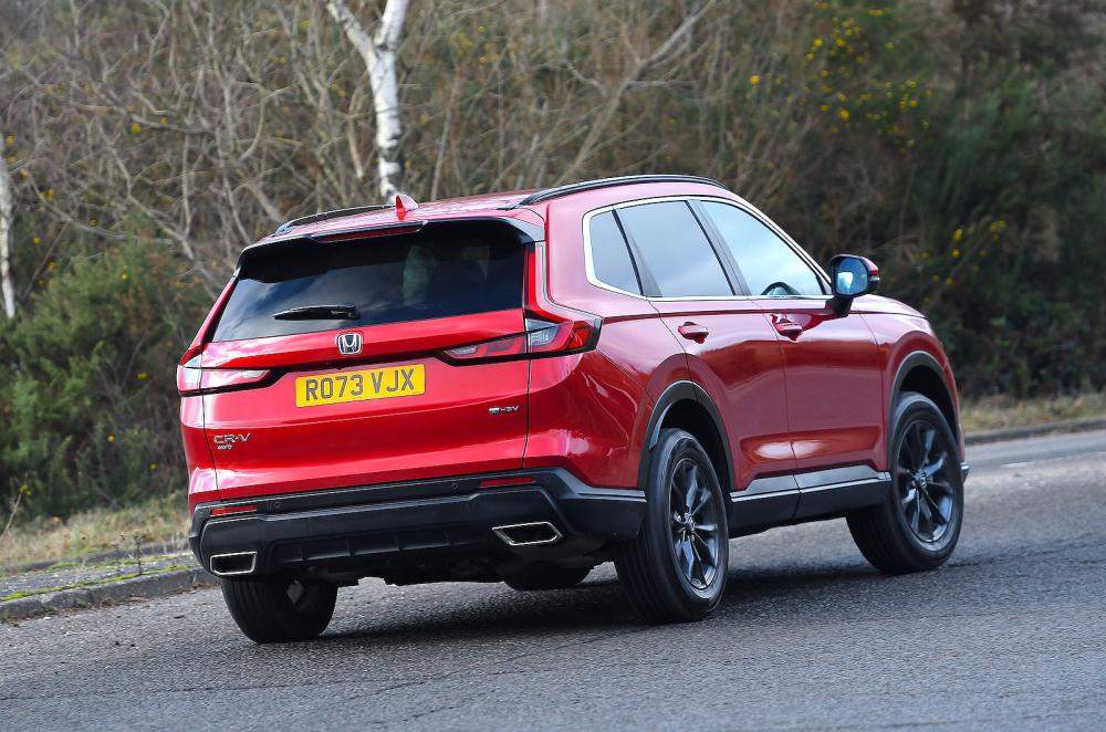 Honda CR-V rear cornering