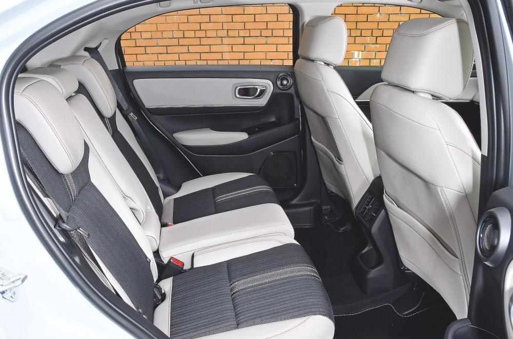 Honda HR-V back seats