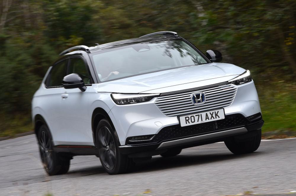 Honda HR-V front cornering