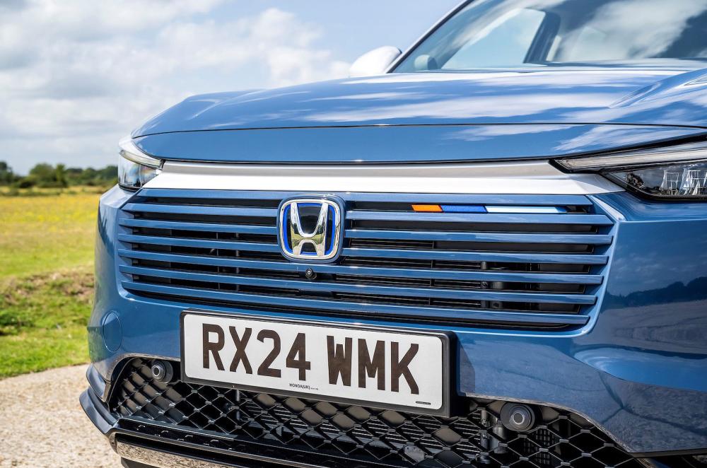 Honda HR-V grille