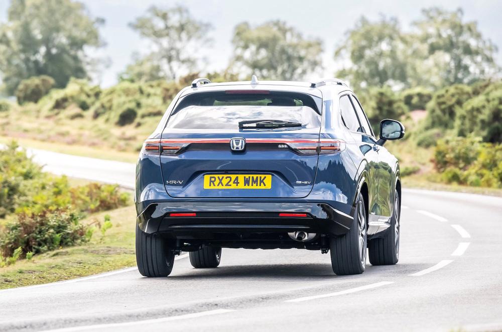 Honda HR-V rear cornering