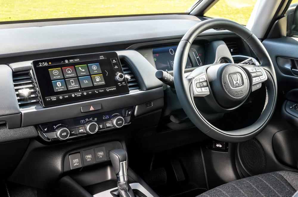 Honda Jazz steering wheel and screens